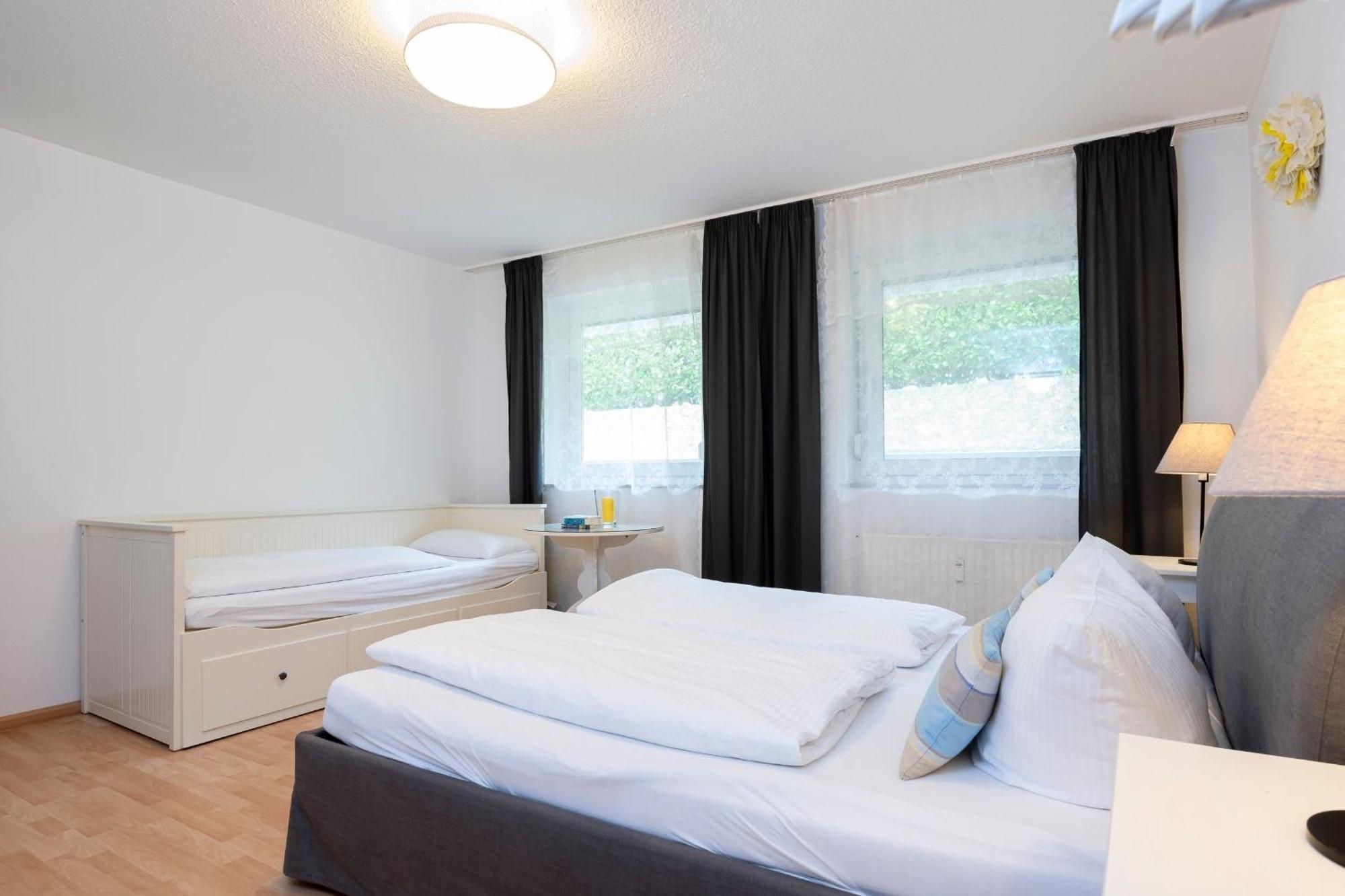 Апартаменты Alte Bergstrasse 11 Wittduen 2 Шарбойц Экстерьер фото